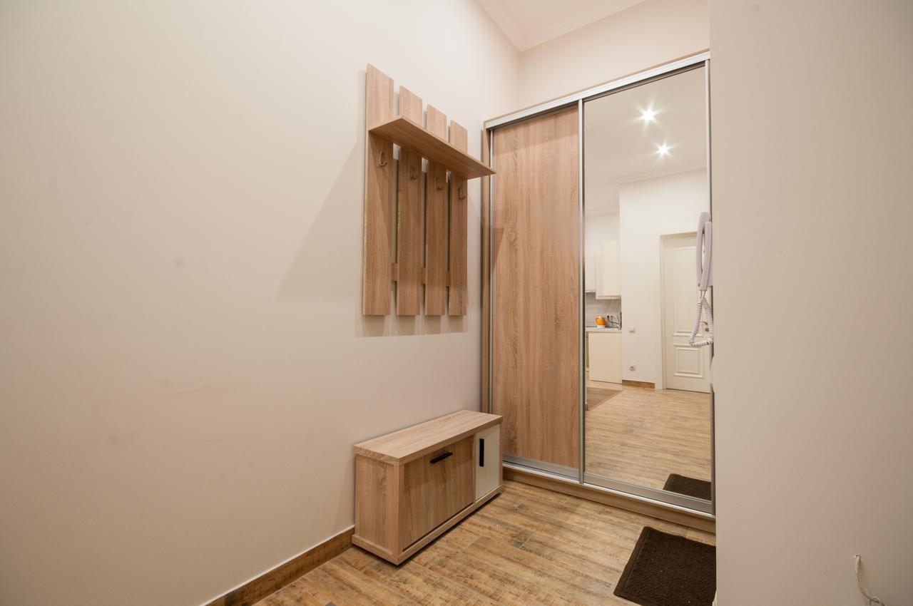 Wonderful Flat On City Center Użhorod Zewnętrze zdjęcie